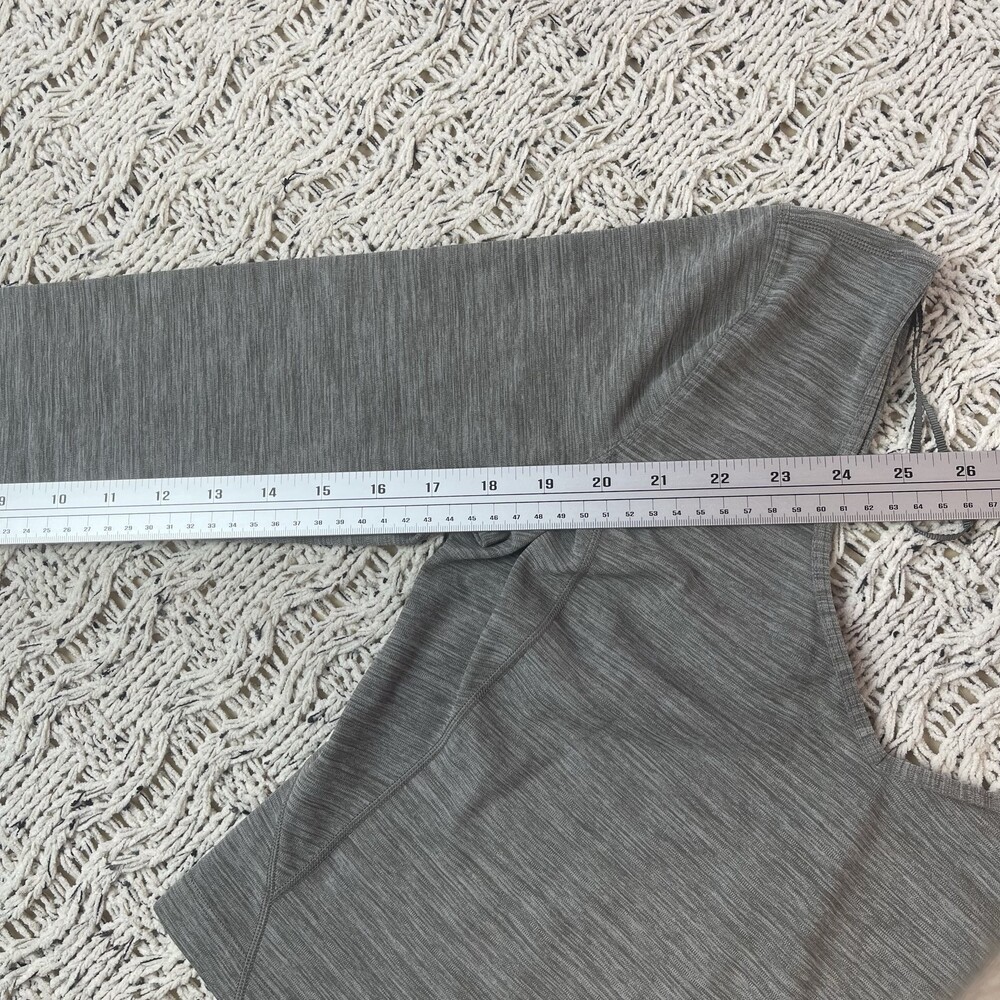 Lululemon Align Long Sleeve Crop Top Womens 8 Heathered Gray V-Neck Fabric NEW - Picture 7 of 9